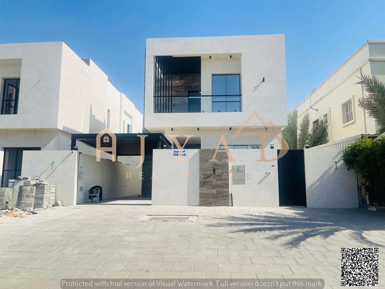 A brand new villa in Al Muwaihat 2 is for sale, directly next to the mosque, close to amenities, with easy access to Sheikh Ammar Street and Sheikh Mo