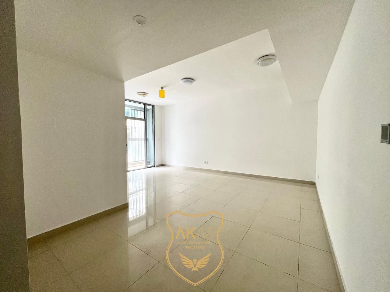 LUXURIOUS/2BHK IN SCHOOL AREA/LIKE A NEW FAMILY BUILDING/WITH BALCONY/BUILT IN WARDROBE