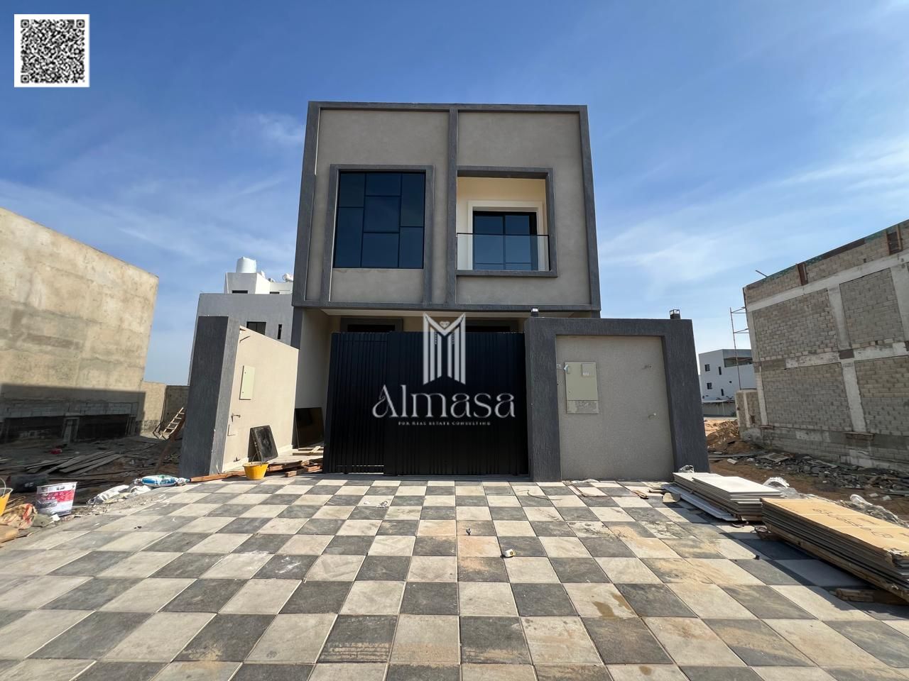 Spacious Freehold Townhouse with Roof for Sale in Ajman Al Zahya
