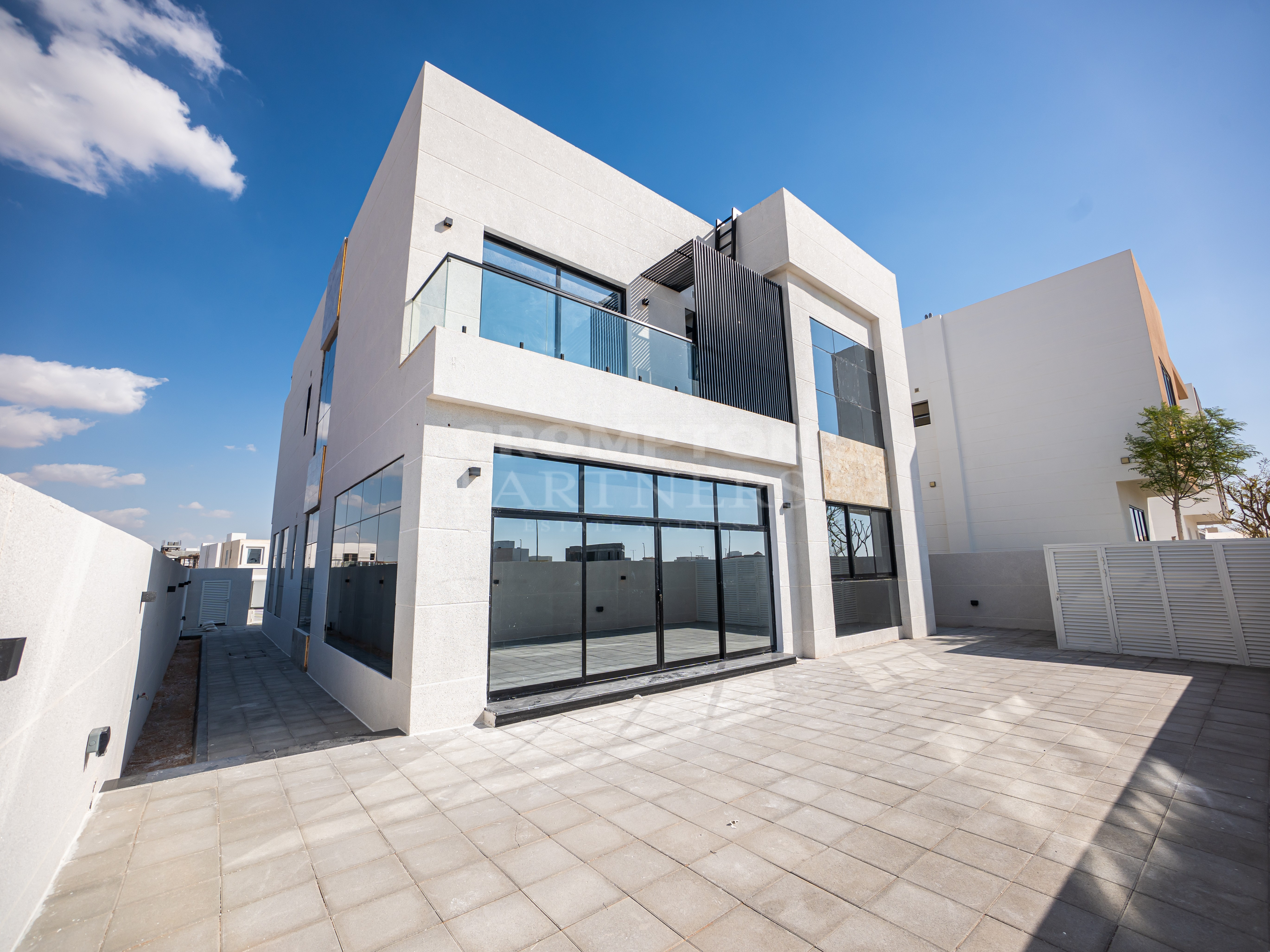 Elegant 4BR Villa| Huge Plot |Maid & Driver Rooms