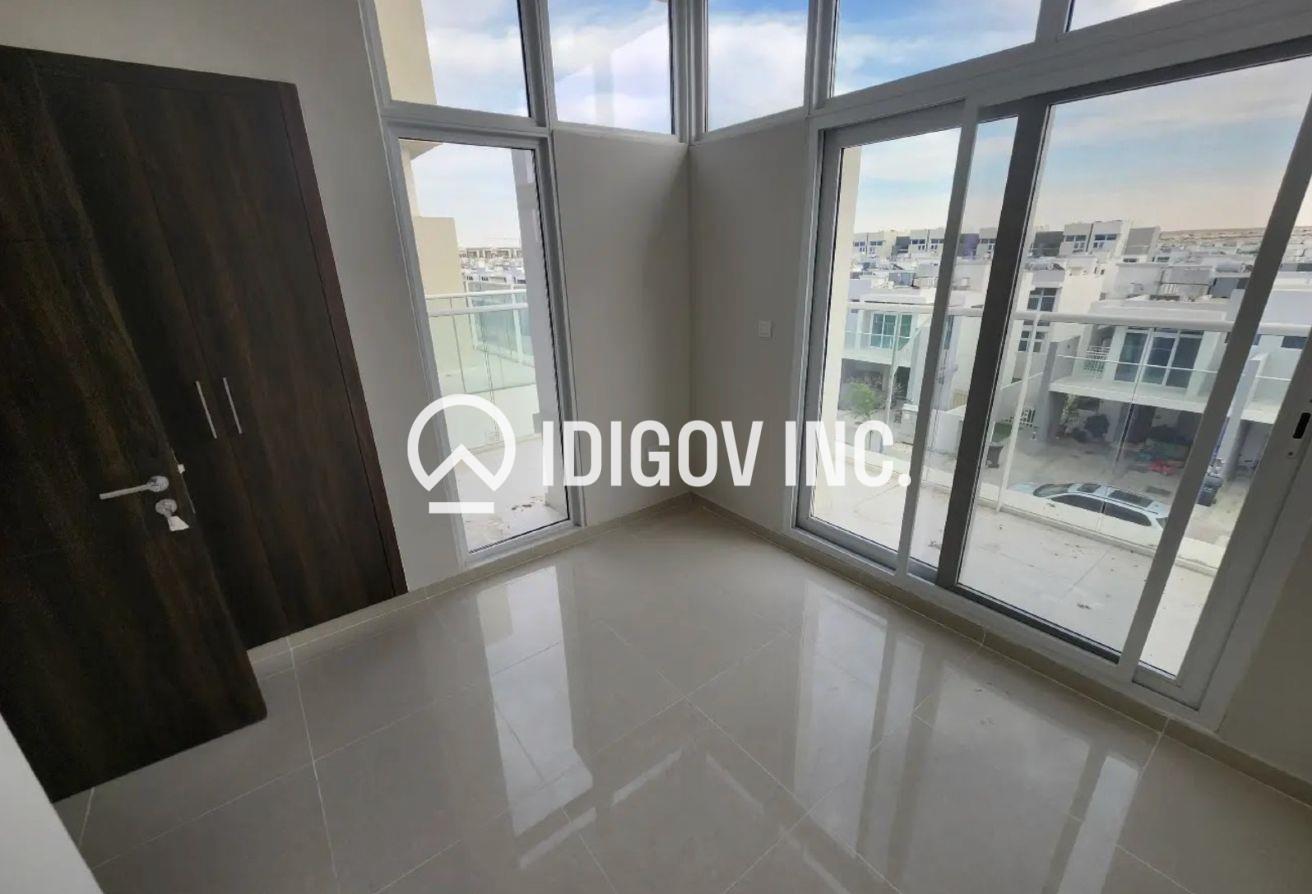 Good Investment | Open Kitchen | Vacant