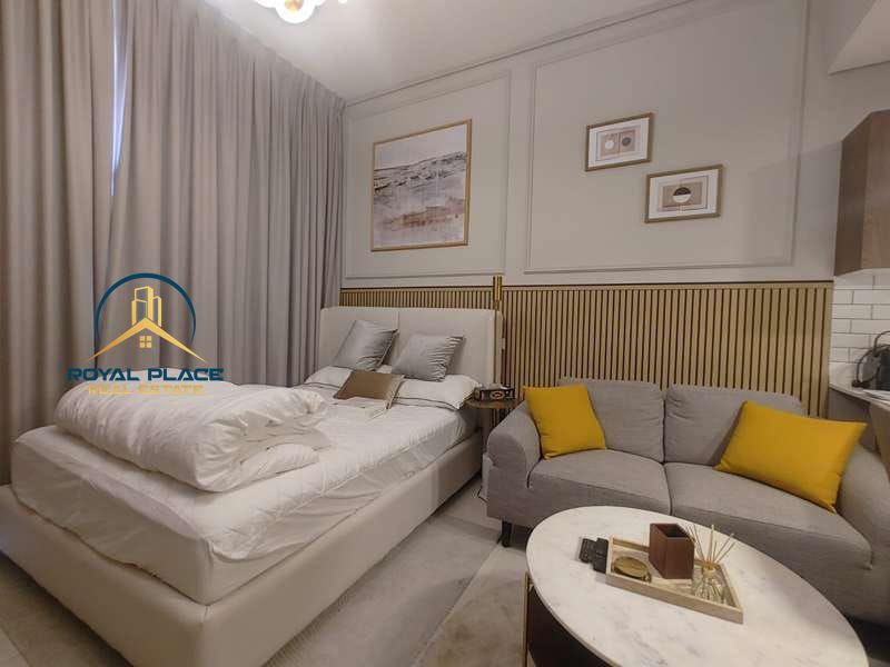 Modern Studio | Fully Furnished | Vacant