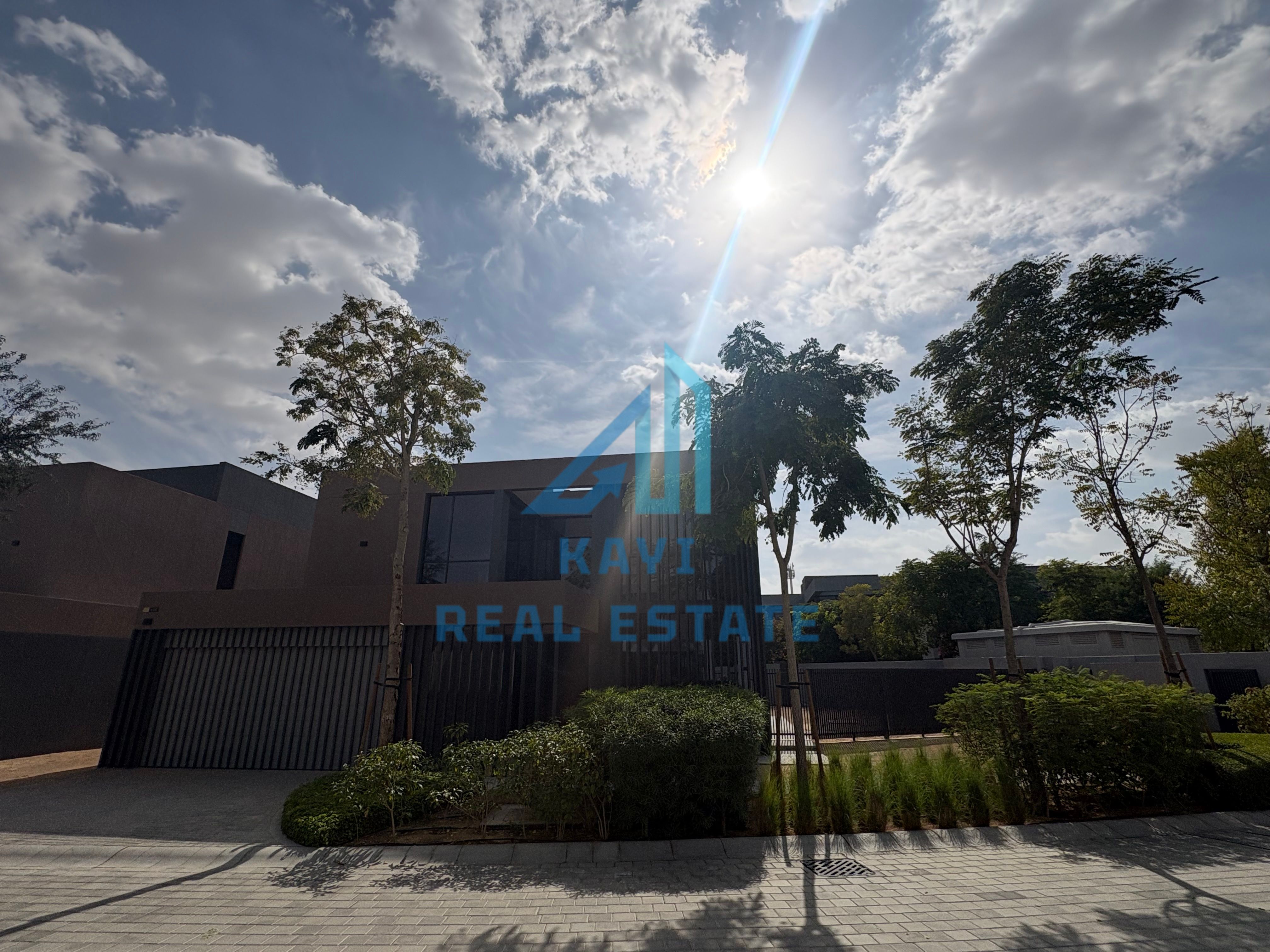 Luxurious 4-Bedroom Villa for Rent || Kaya || Masaar || Big corner plot
