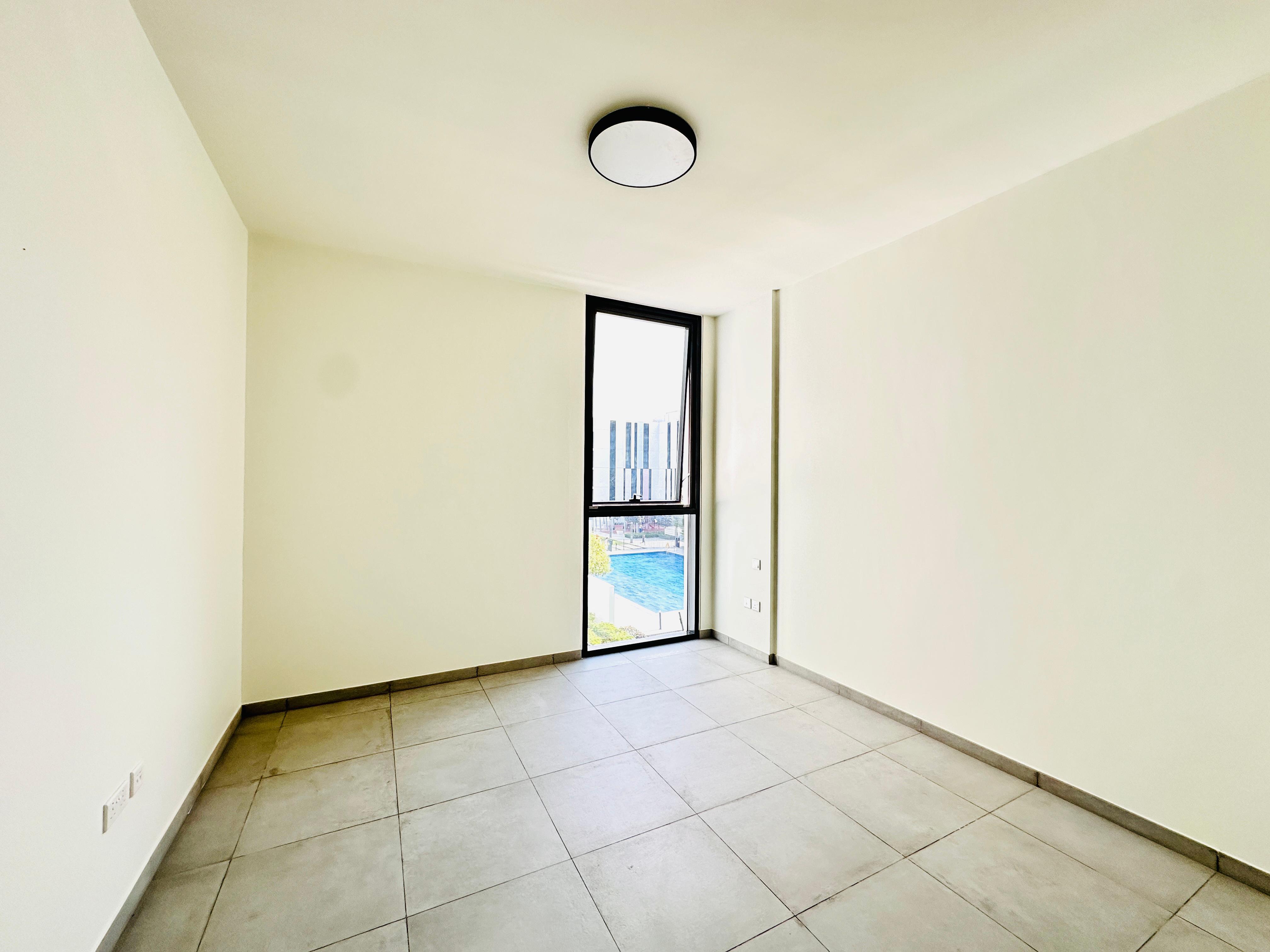 Spacious studio with gym pool parking