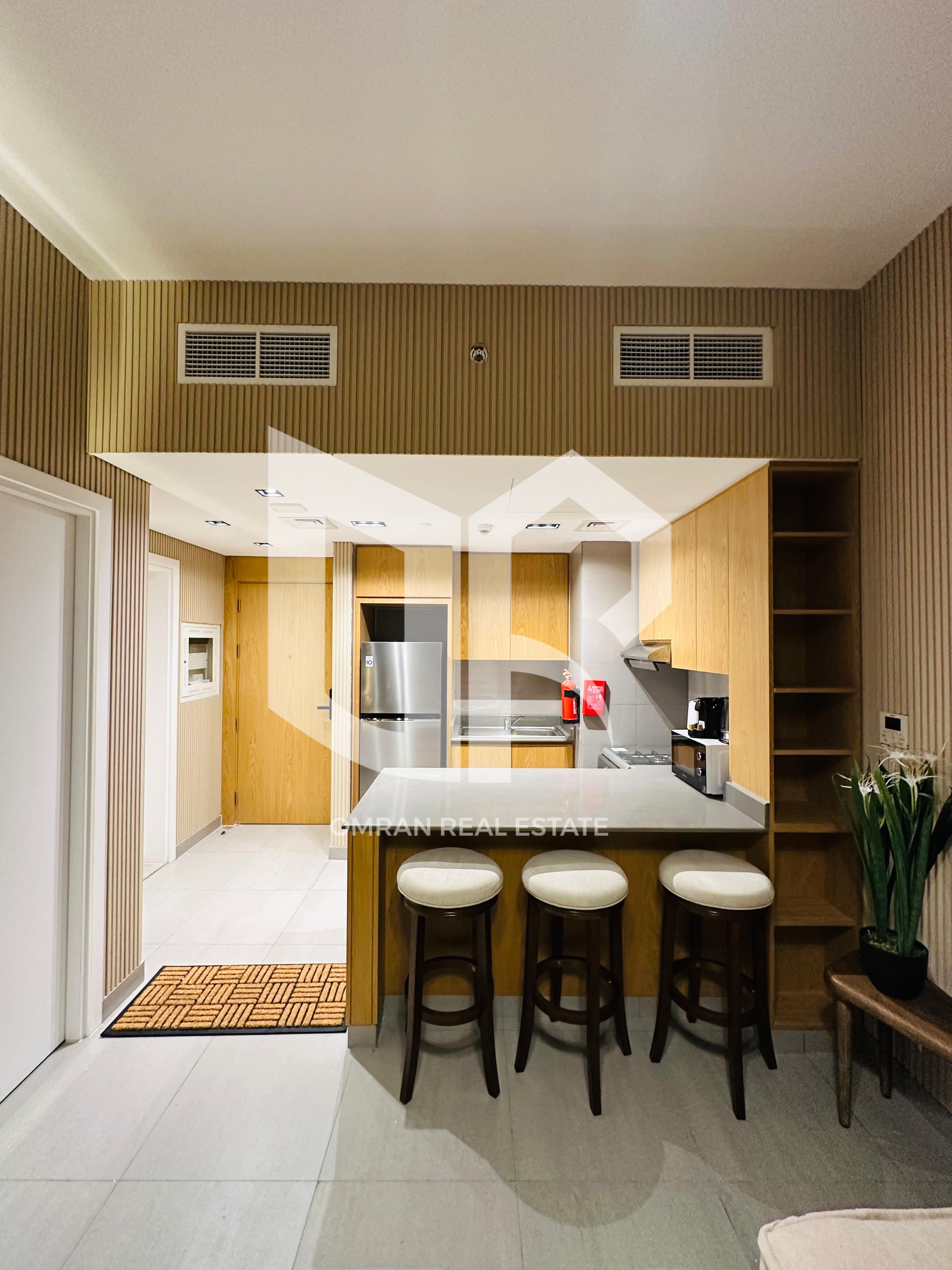 Rare opportunities don’t come often… and this is one of them An apartment in an exceptional location, with a low down payment and payment after han