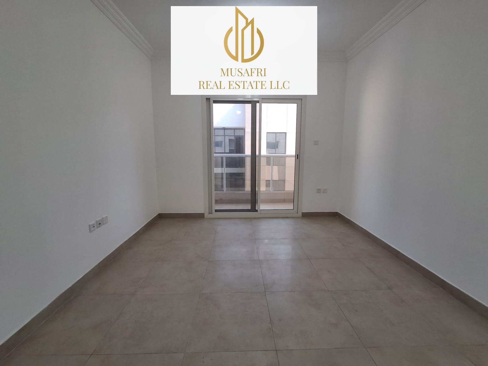 NO COMMISSION For Luxury Living!!! Spacious 2BHK with Covered Parking For Family only in 47k, Cloce to Dubai Exit, Muwaileh Sharjah , Call Umer