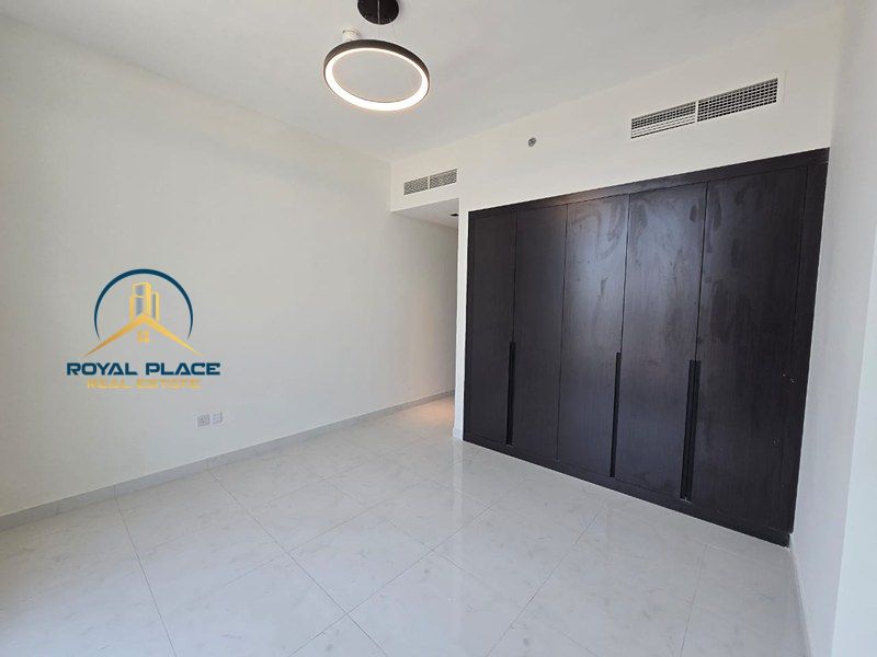 Haven Heights: Serene 2 BR Oasis in Al Jaddaf