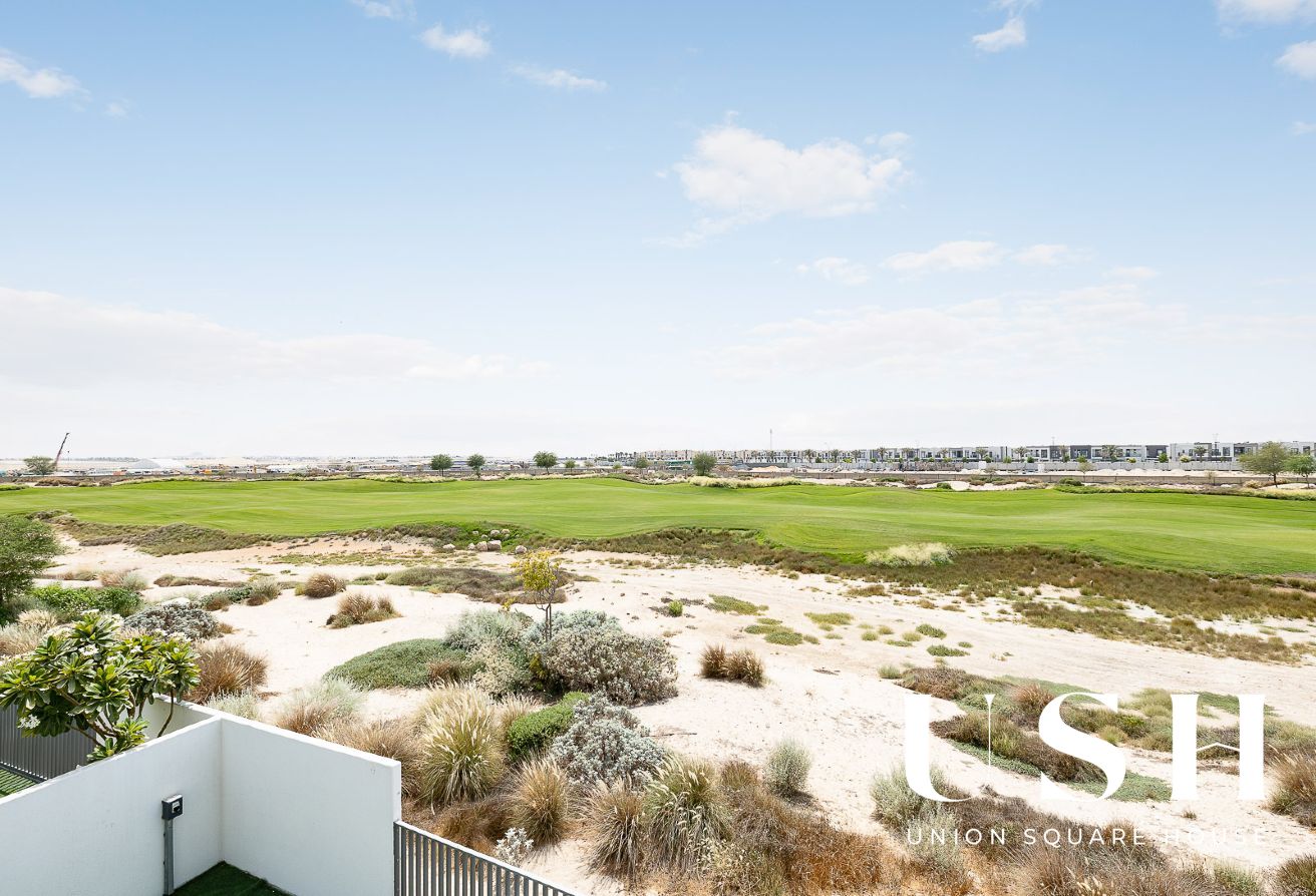 ON THE GOLF VIEW | VACANT I FURNISHED