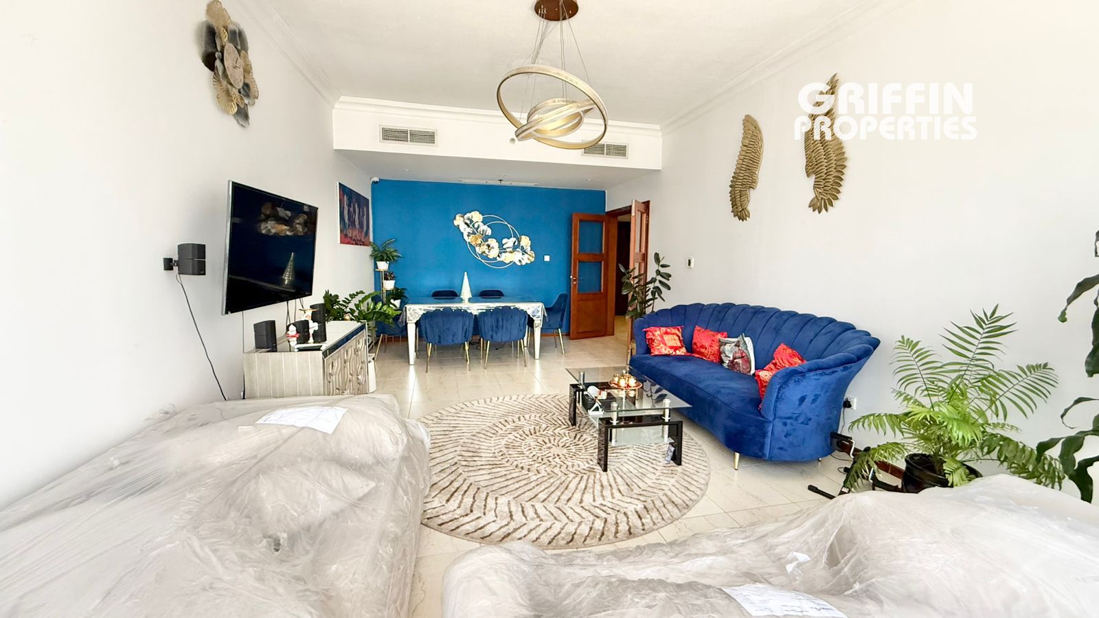 FULLY FURNISHED | 2BEDROOM | MID FLOOR