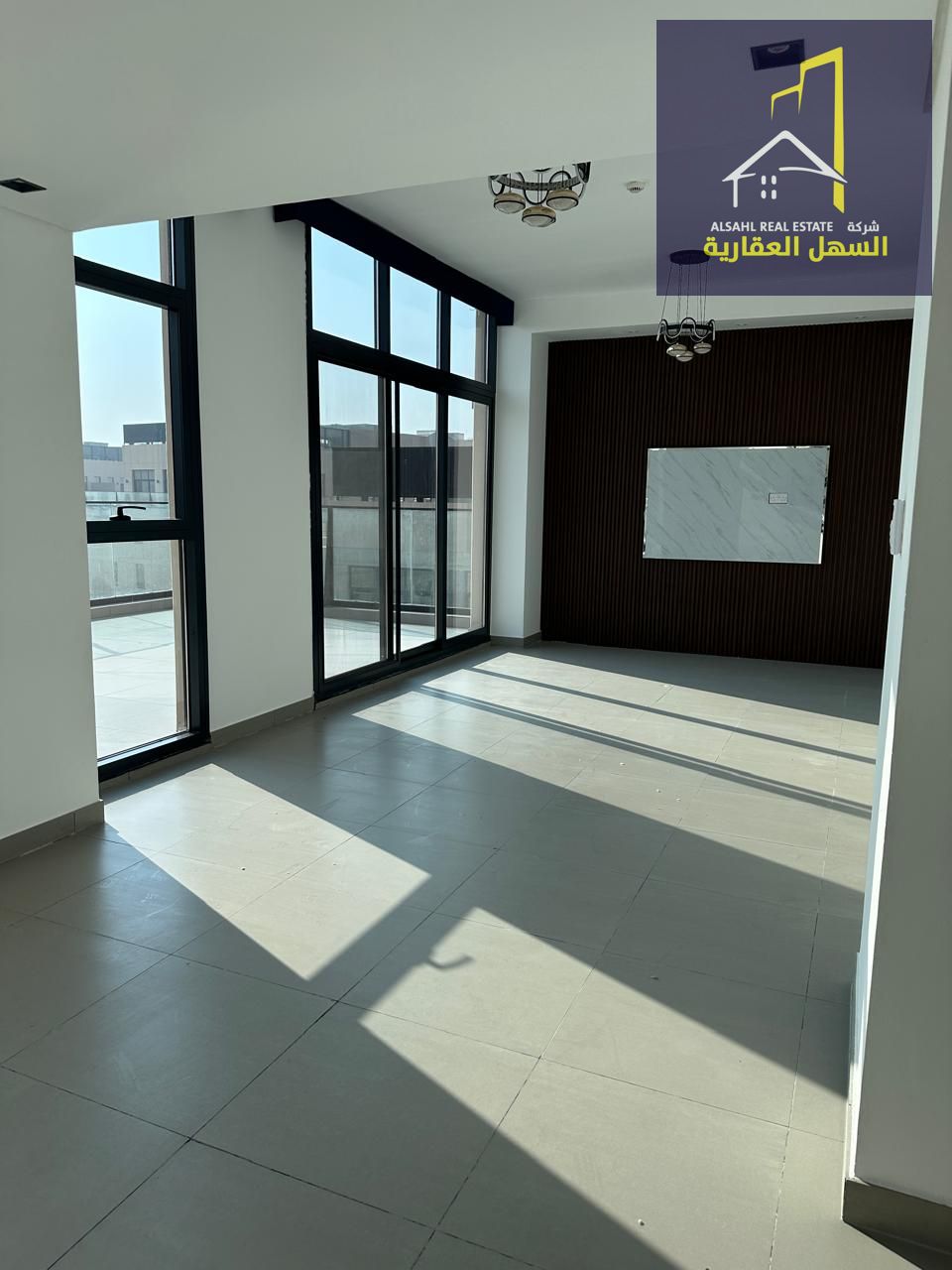 Luxury Two Bedroom Apartment Al Mamsha