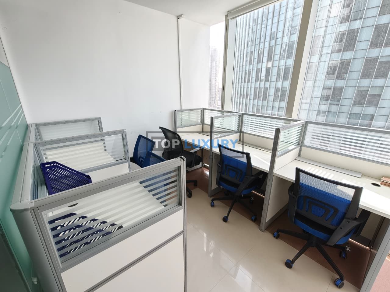Furnished | Close To Metro | Upgraded Unit