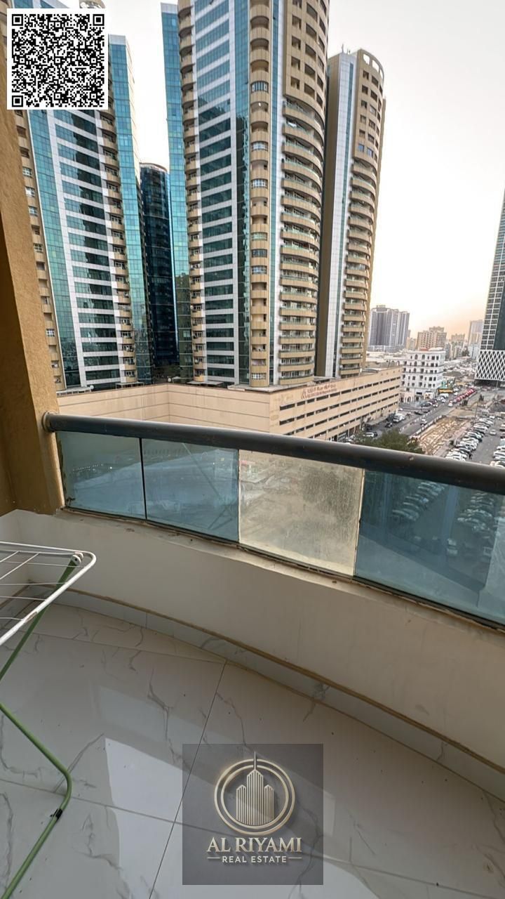 Luxury three-bedroom apartment with stunning sea views - Al Khor Residential Complex, Al Rashidiya 1, Ajman
