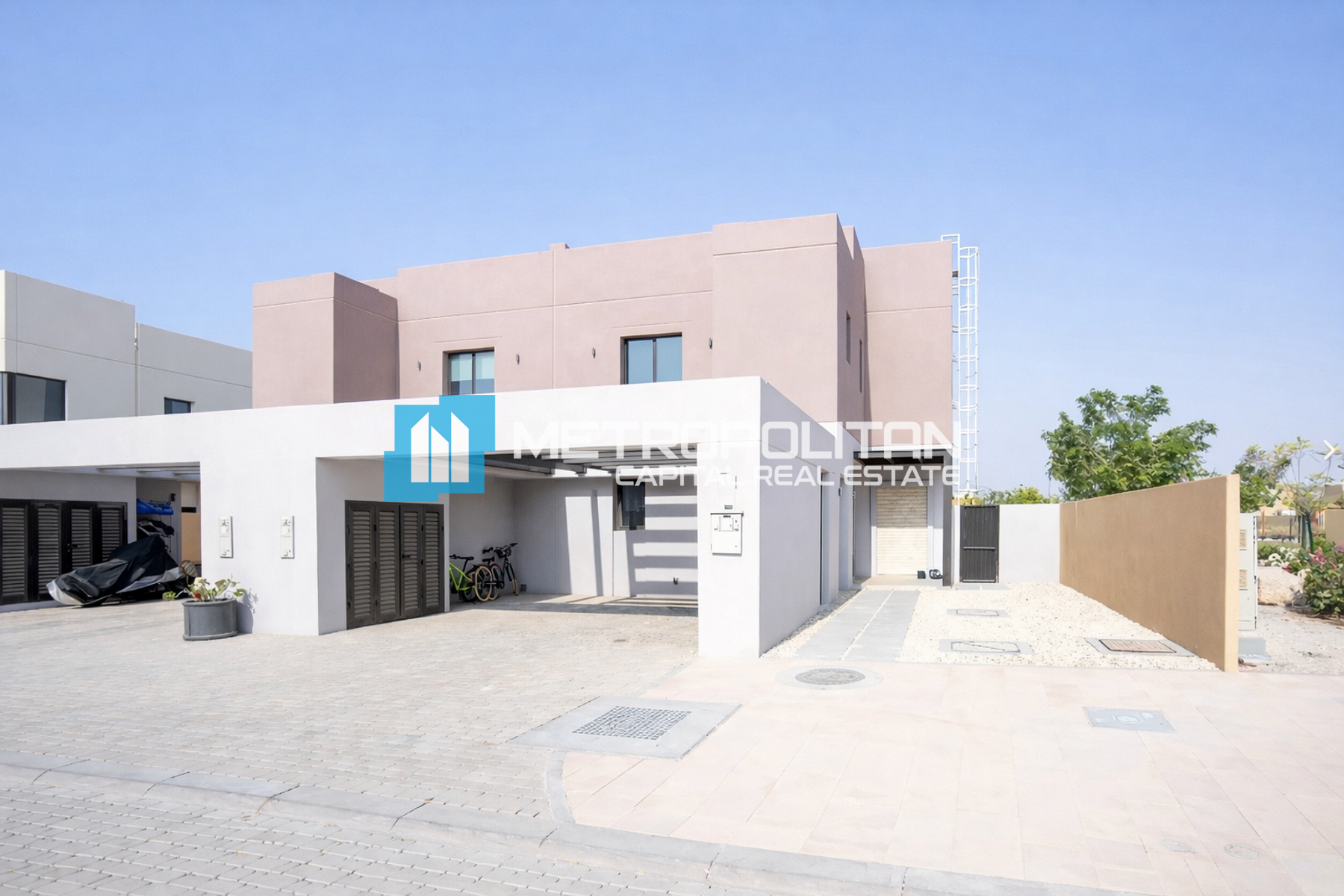 2 Bedroom+Maids | Corner Unit | Vacant | Joud