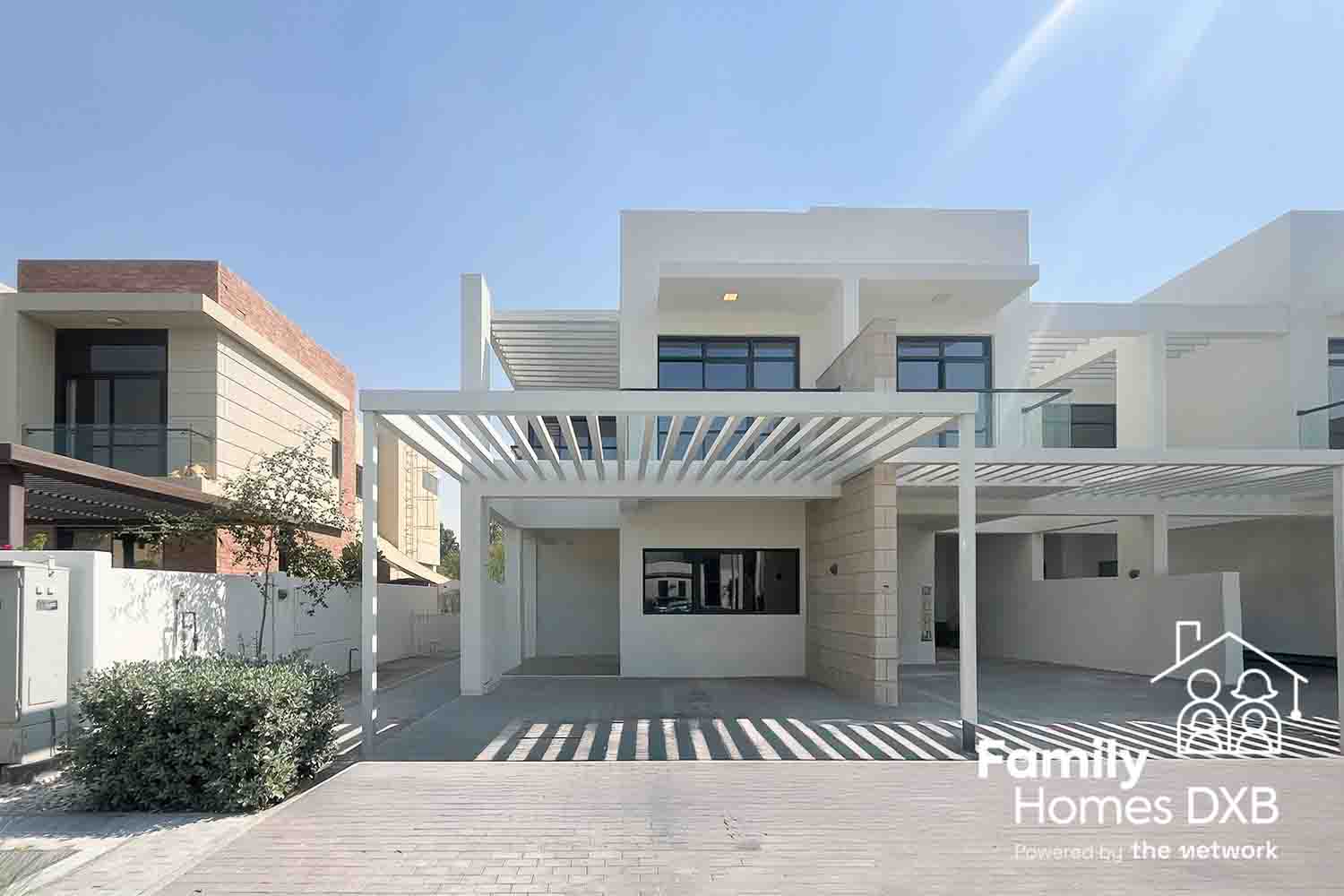 4BR Townhouse | Park View | Spacious & Bright Unit