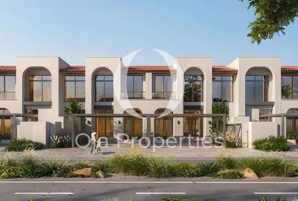 Luxurious Living | 3BR TH | Vibrant Community