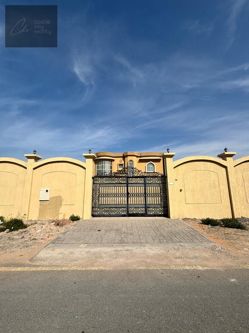 BRAND NEW 5 MASTER BEDROOM VILLA | HUGE COMPOUND | EXTENSION | AC & HEATERS INSTALLED | READY TO MOVE