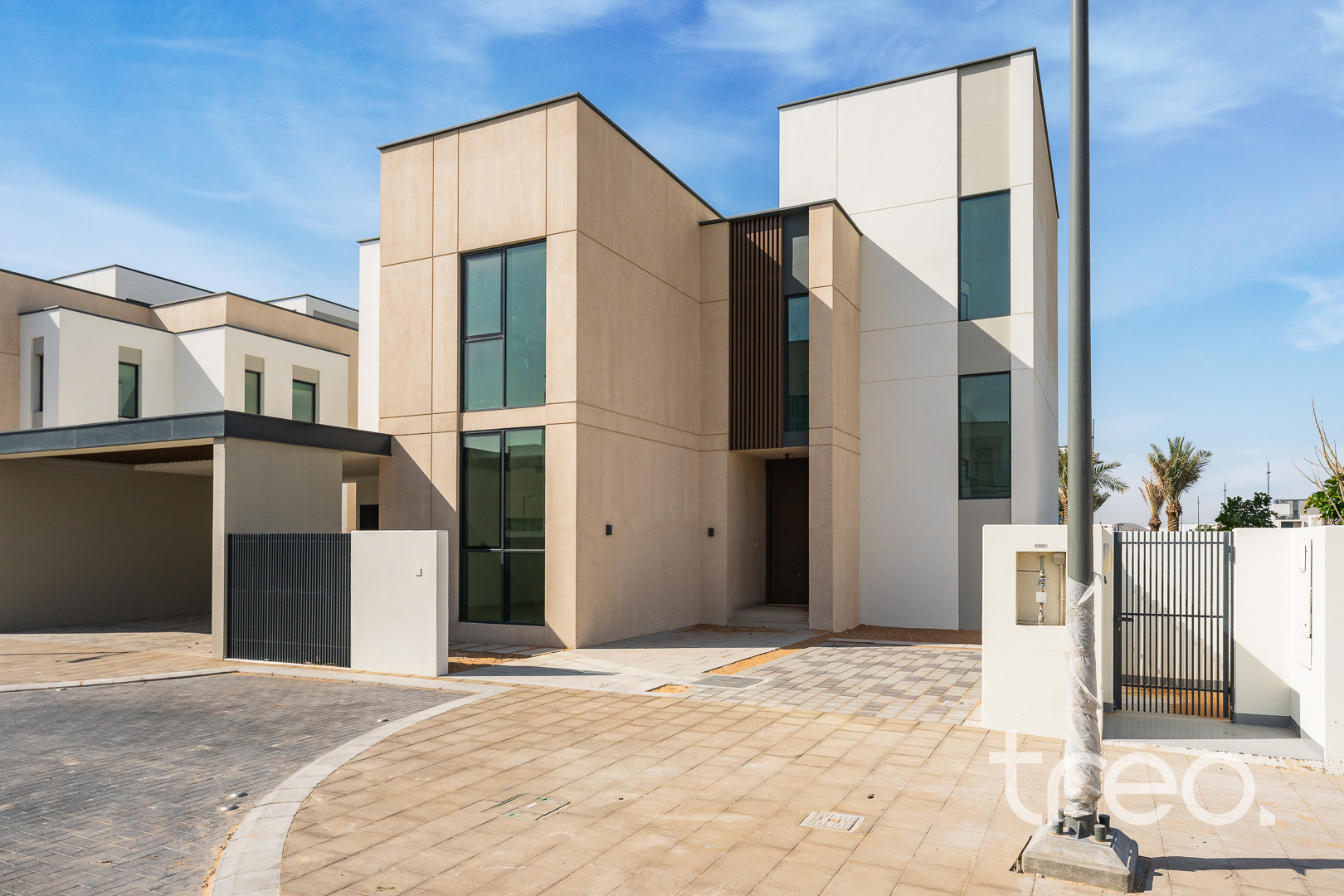Great Price | Park Facing | Vacant
