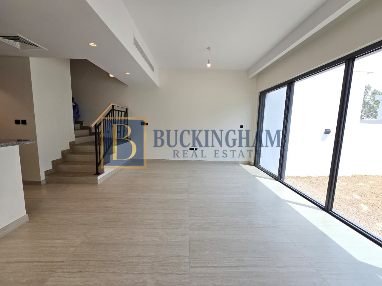 Vastu Unit | Unfurnished | Ready to Move-in