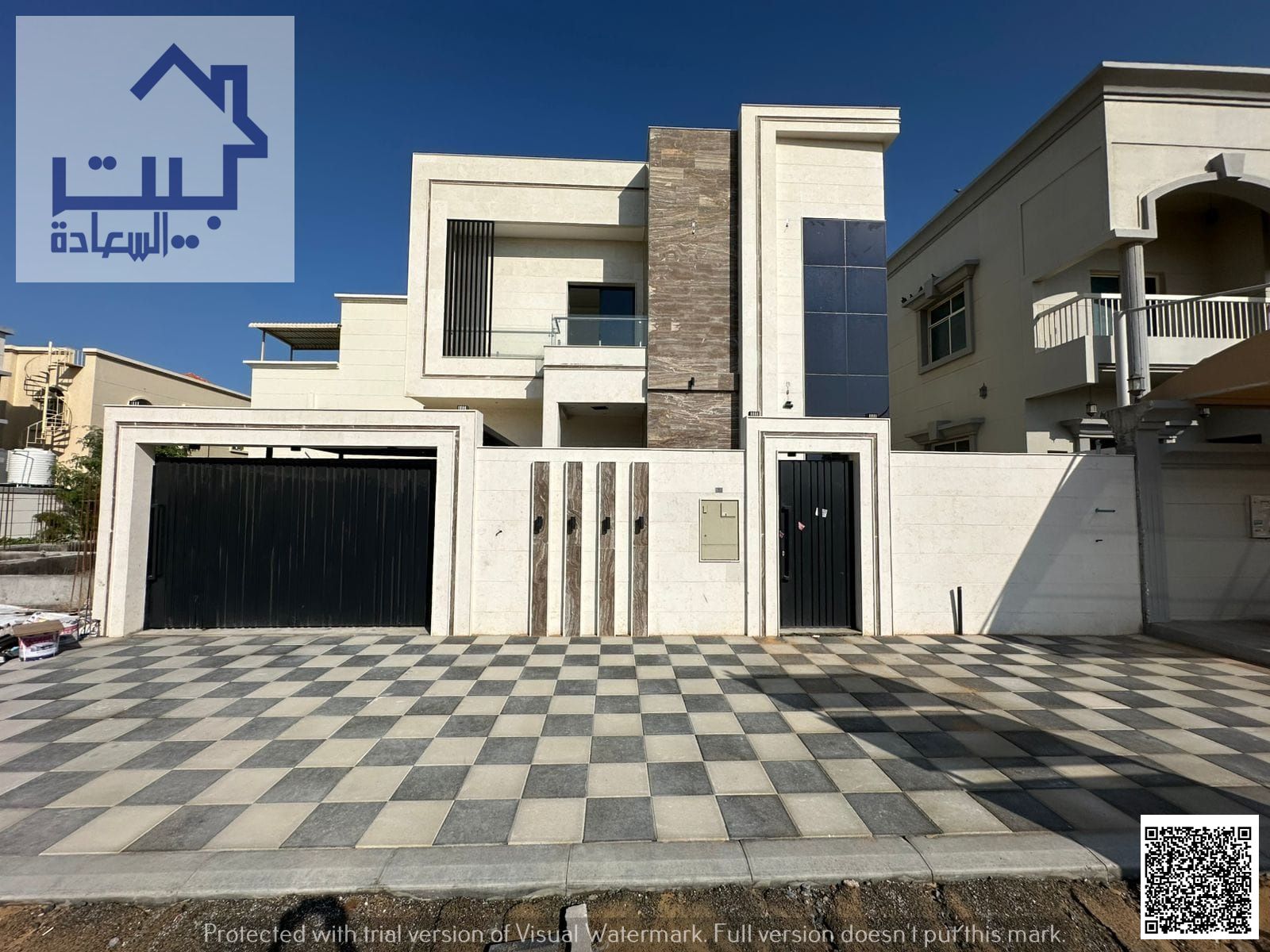 Villa for rent in the heart of Al Yasmeen, first occupant, 3 master bedrooms, close to all services, easy access to Dubai and Sharjah