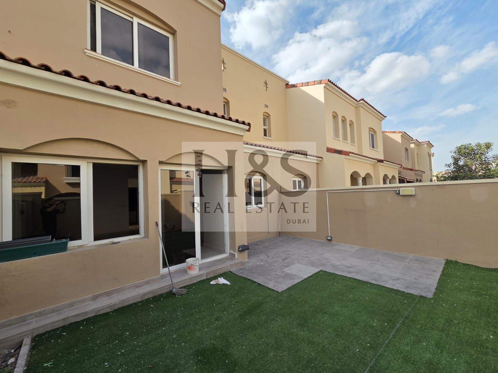 2BR + MAID | STUNNING GARDEN | PRIME ROW - READY