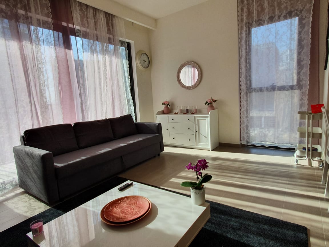 FULLY FURNISHED 2BR SPACIOUS APARTMENT | SHORT TERM STAY |