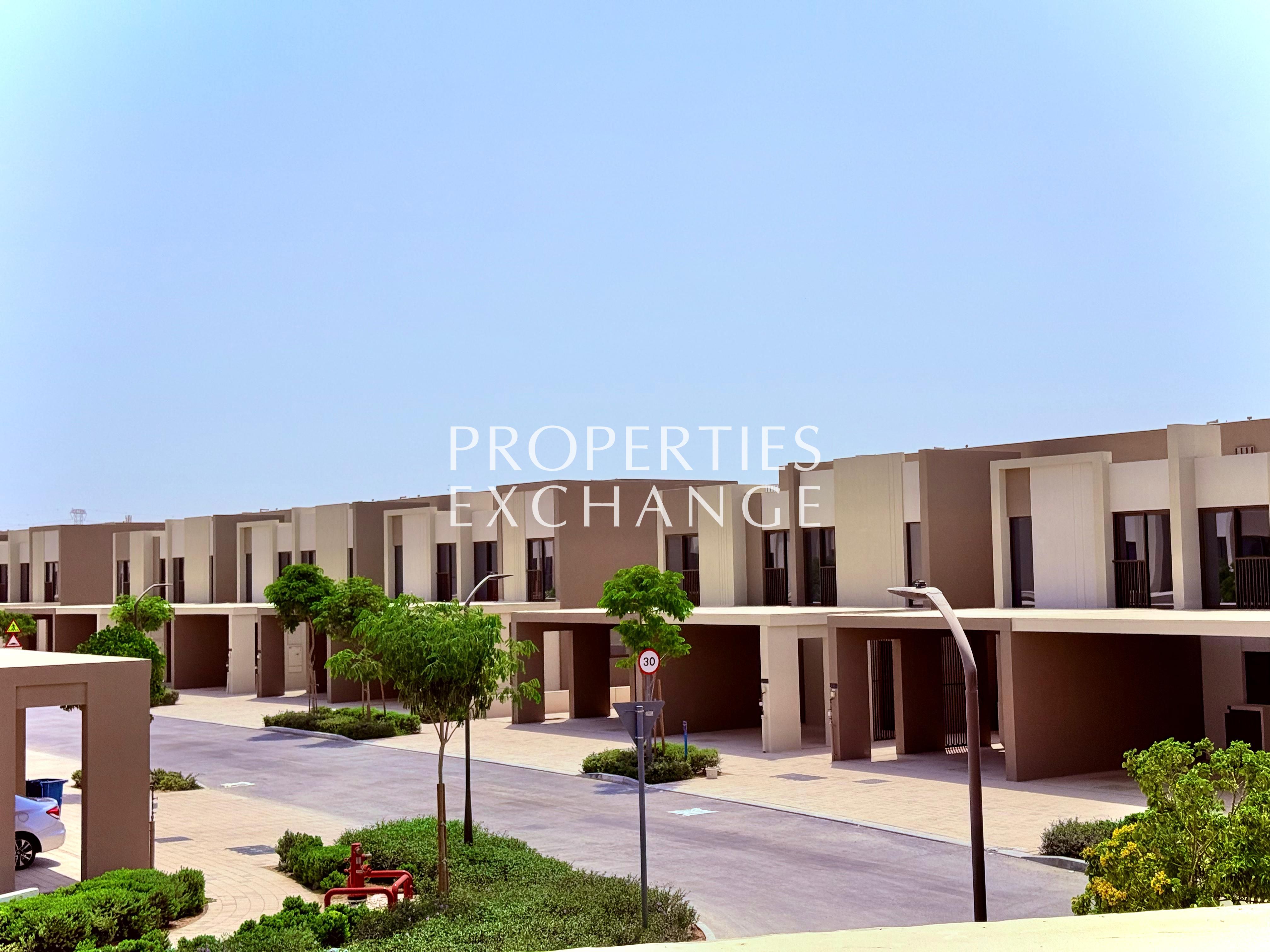 DIRECT POOL ACESS | BRAND NEW | VACANT