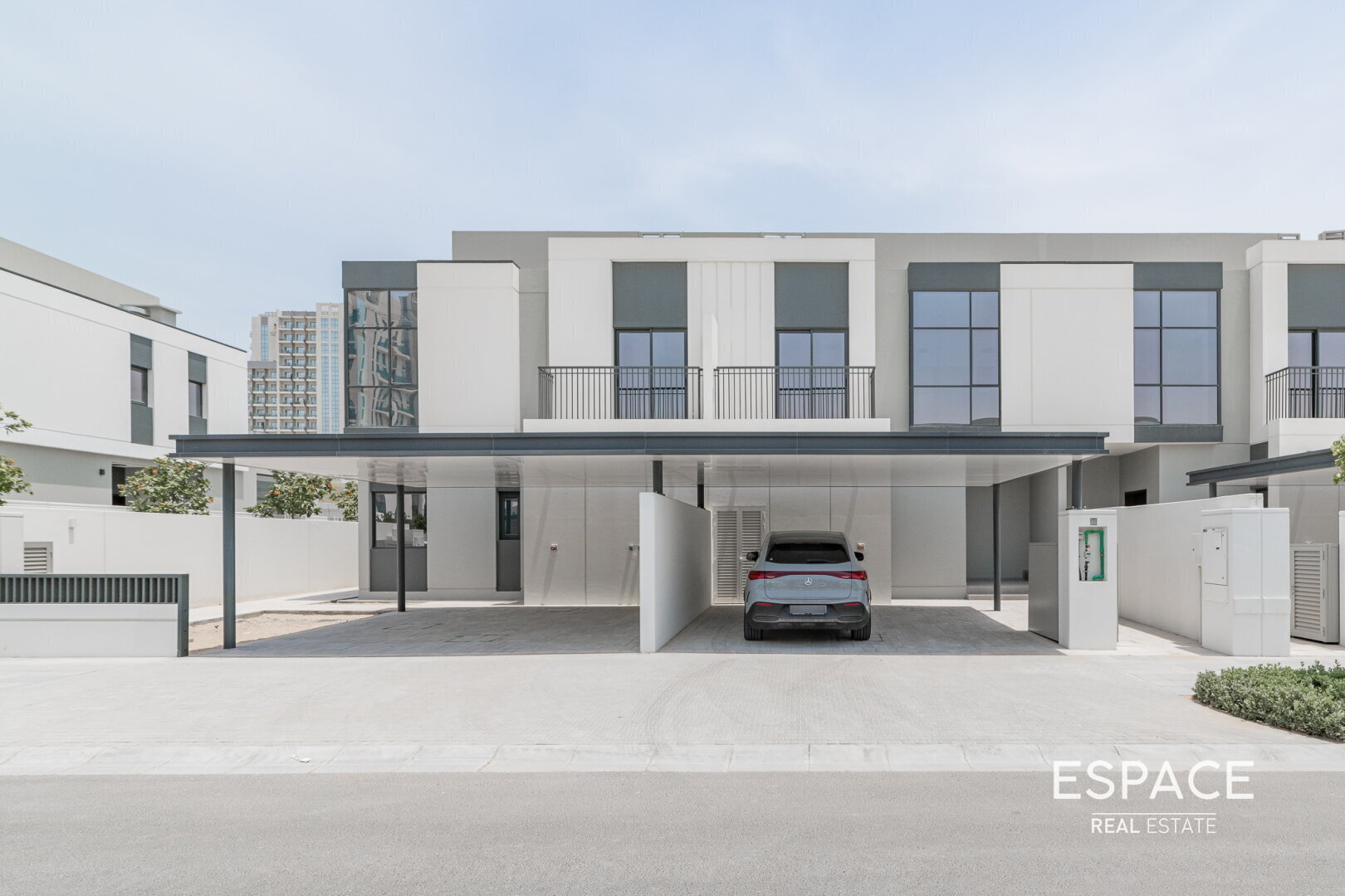 3BR Townhouse | Near Park | Landscaped