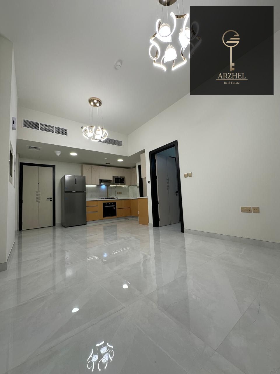 ELEGANT 2 BEDROOMS APARTMENT | SEMI FURNISHED