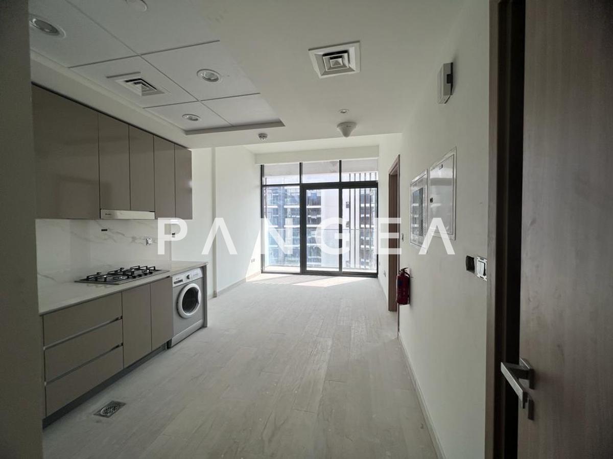 High Floor | Swimming Pool View | Vacant