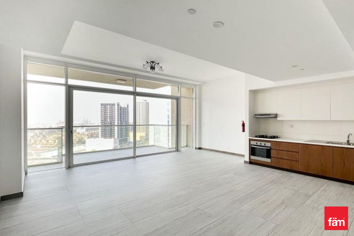 Unfurnished | Vacant End Ferbruary | Upgraded
