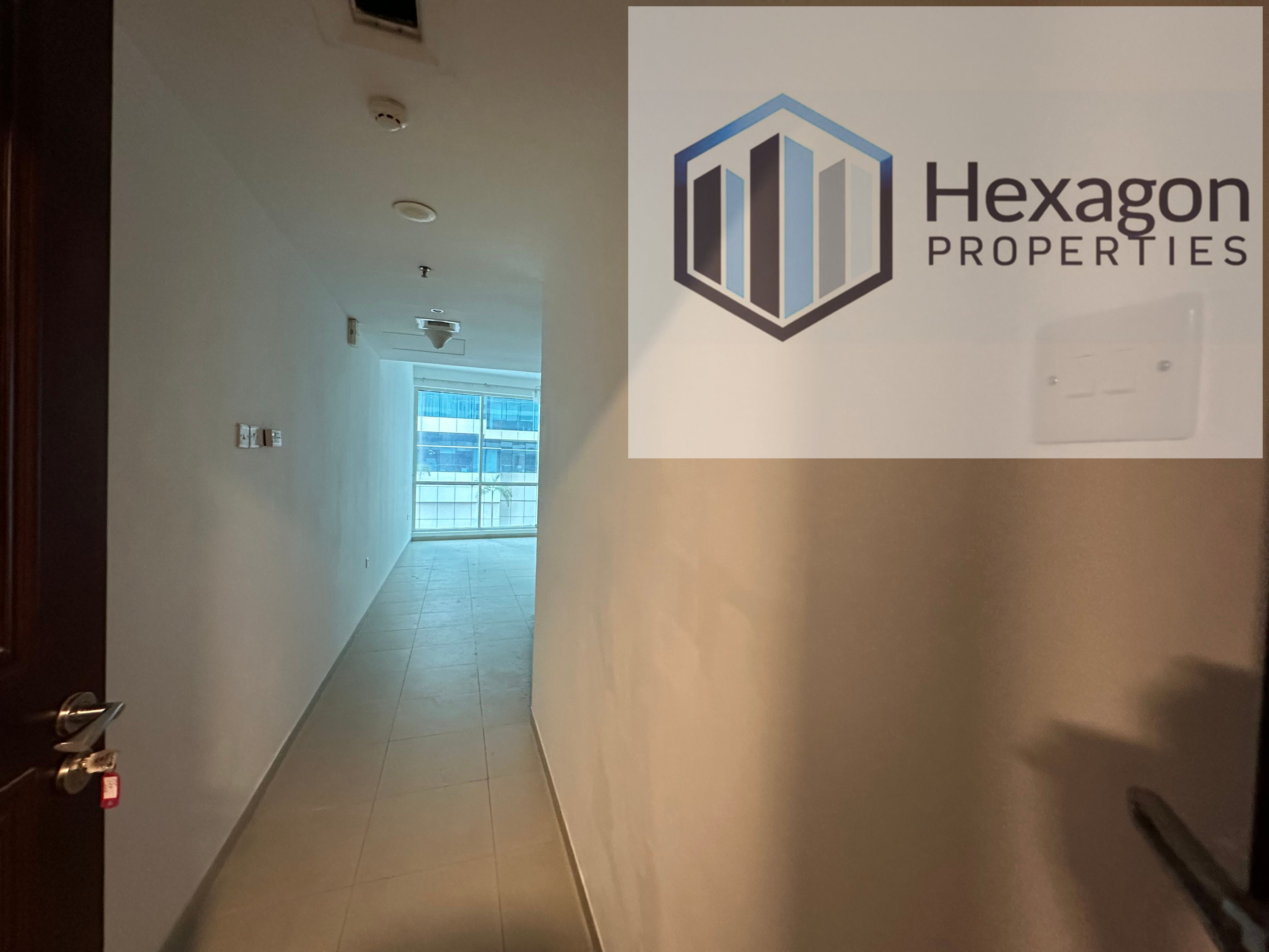 SPACIOUS 1Bhk Apartment||BALCONY||AMERICAN STYLE KITCHEN||AED65k