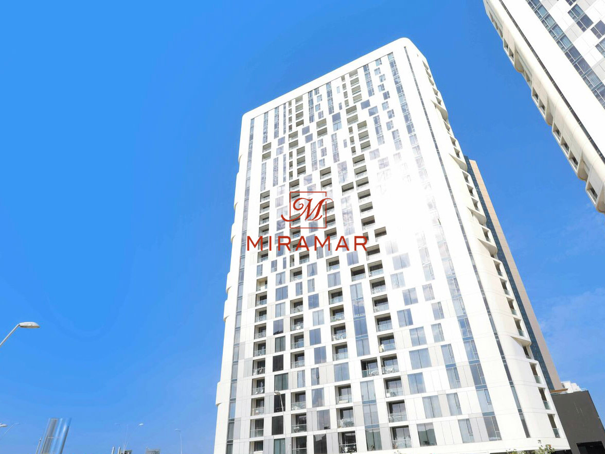 ⁂Partial Sea View⁂Prime Area⁂Best Layout⁂Vacant⁂