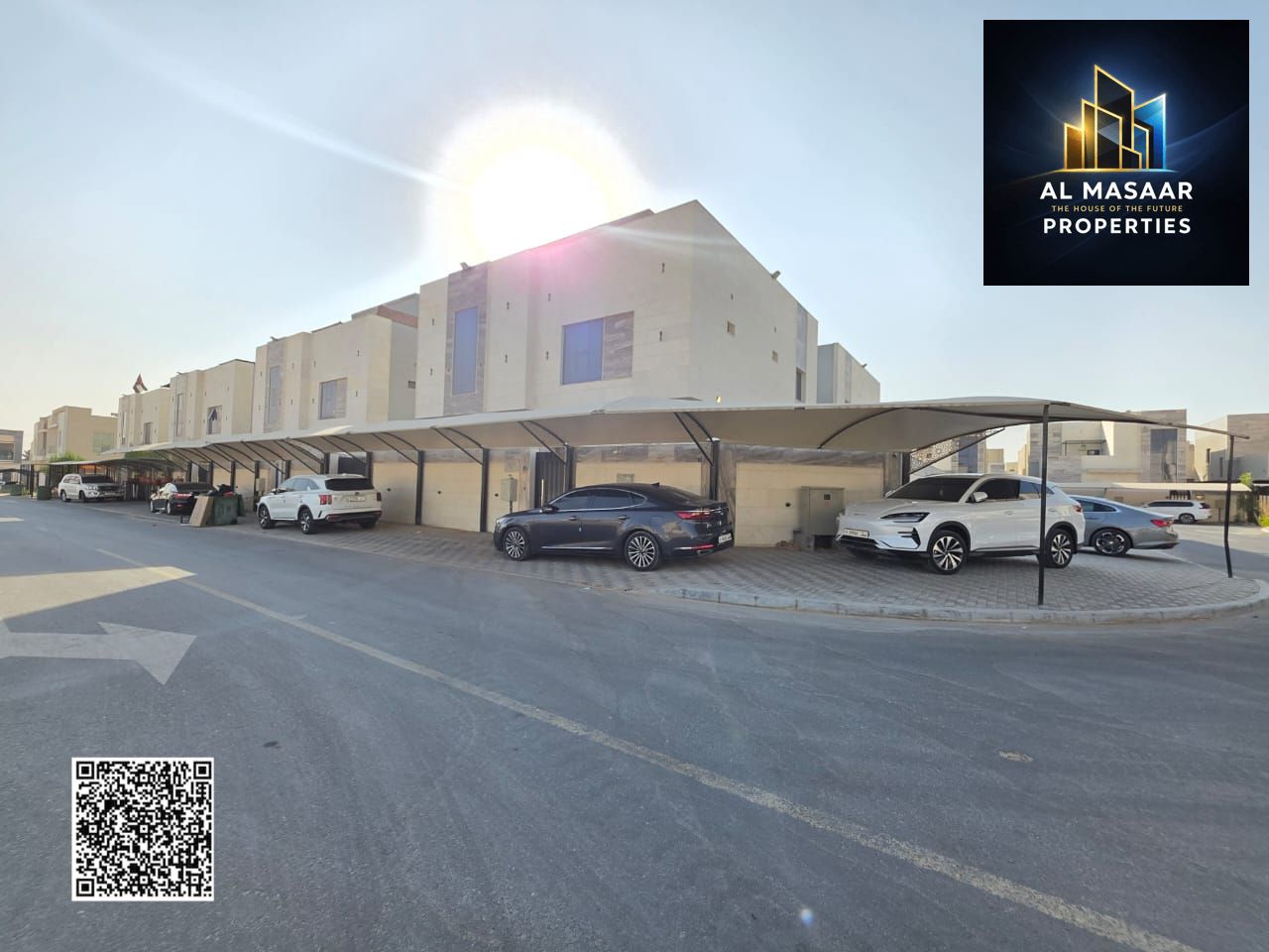 For sale: Luxury classic corner villa with a swimming pool on a 3800 sq ft plot. The price includes everything (registration and ownership fees, elect