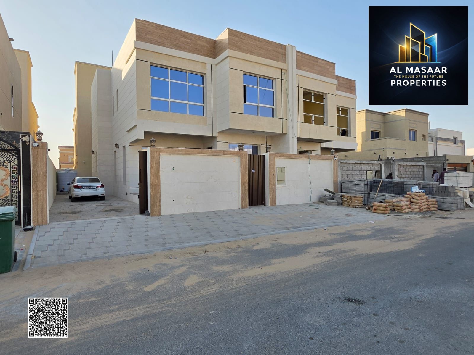 For sale: Modern villa directly behind the mosque in the heart of Al Zahia area. Freehold and inheritable. 4 master bedrooms with a yard.