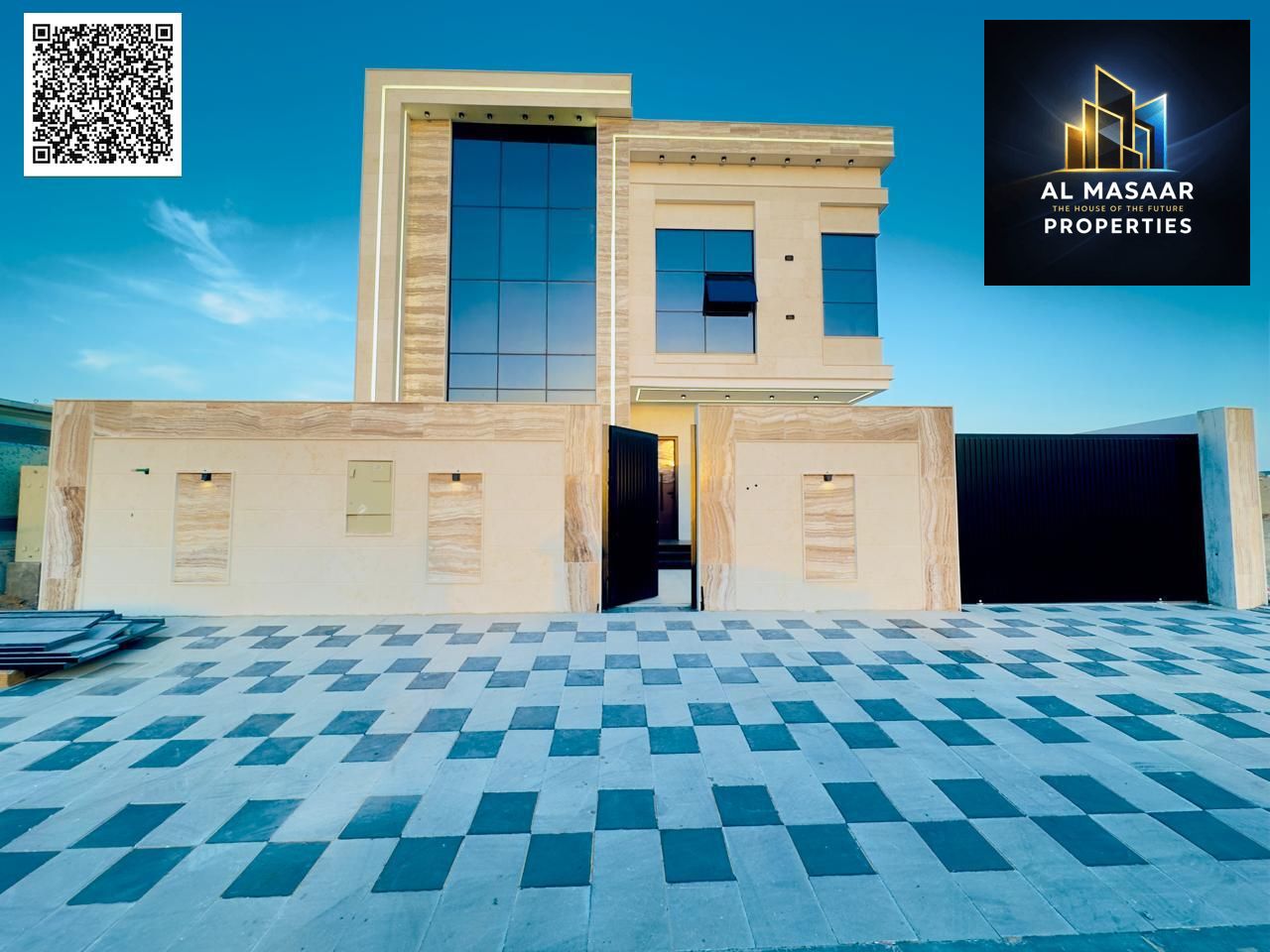 Own a two-story villa with a roof terrace and 5 rooms at a price that includes registration, ownership, electricity, and water fees.