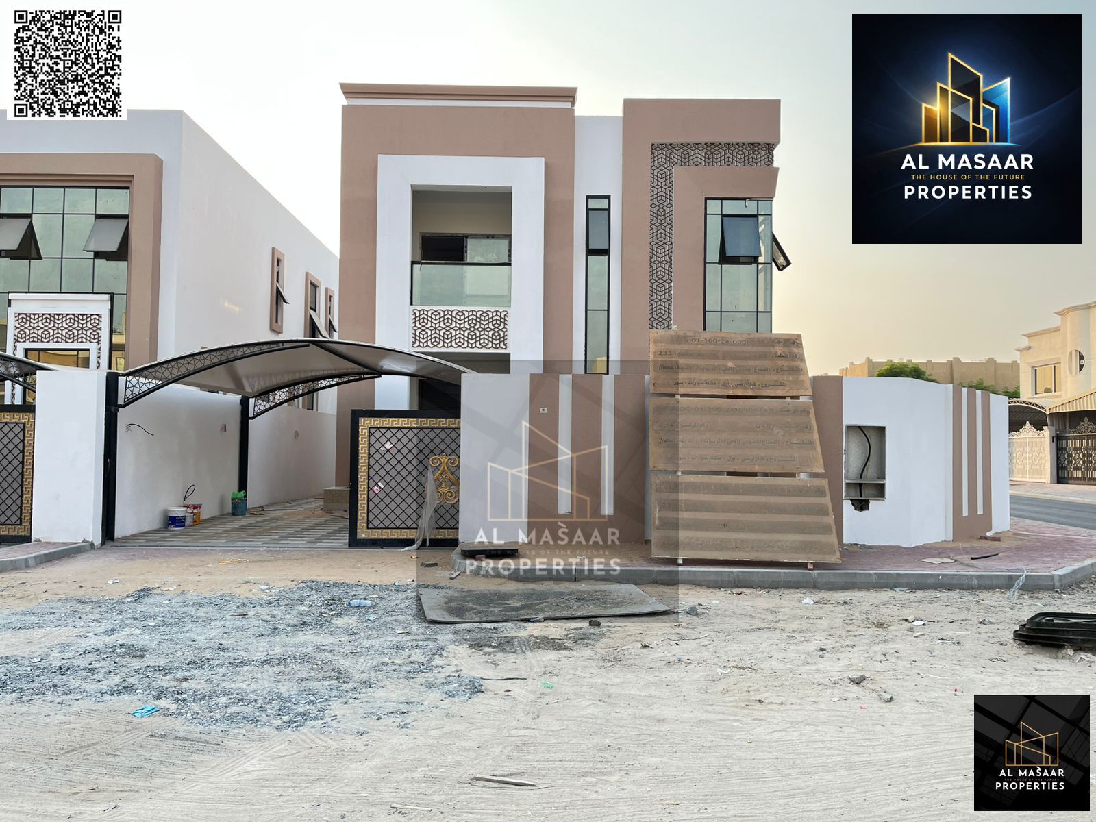 Luxury villa for sale in Ajman with 5 master bedrooms + 2 living rooms, including electricity, water and air conditioning