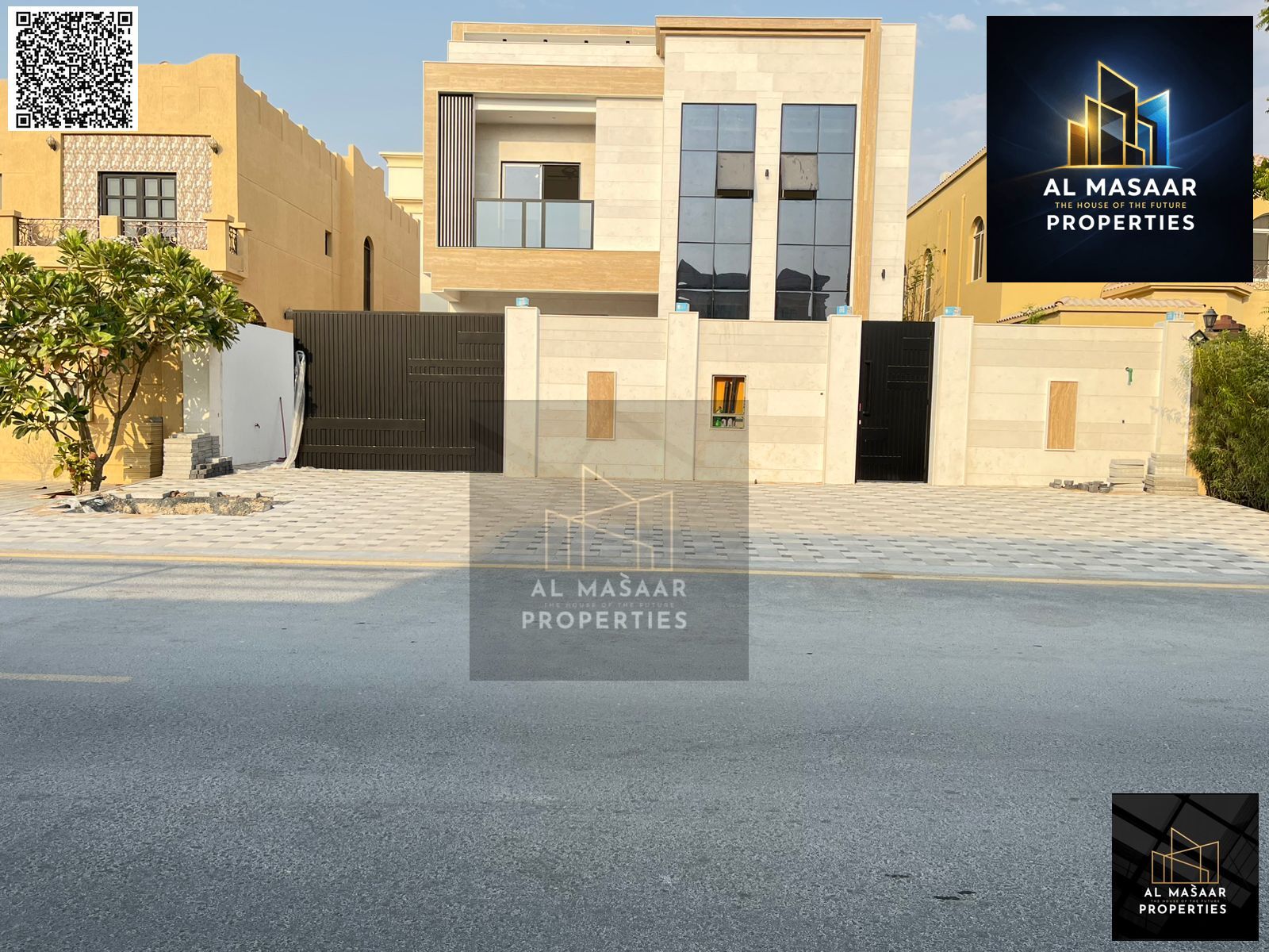 Luxury two-story villa with high-end finishes, 5000 sq ft, close to all services and the mosque, price negotiable.