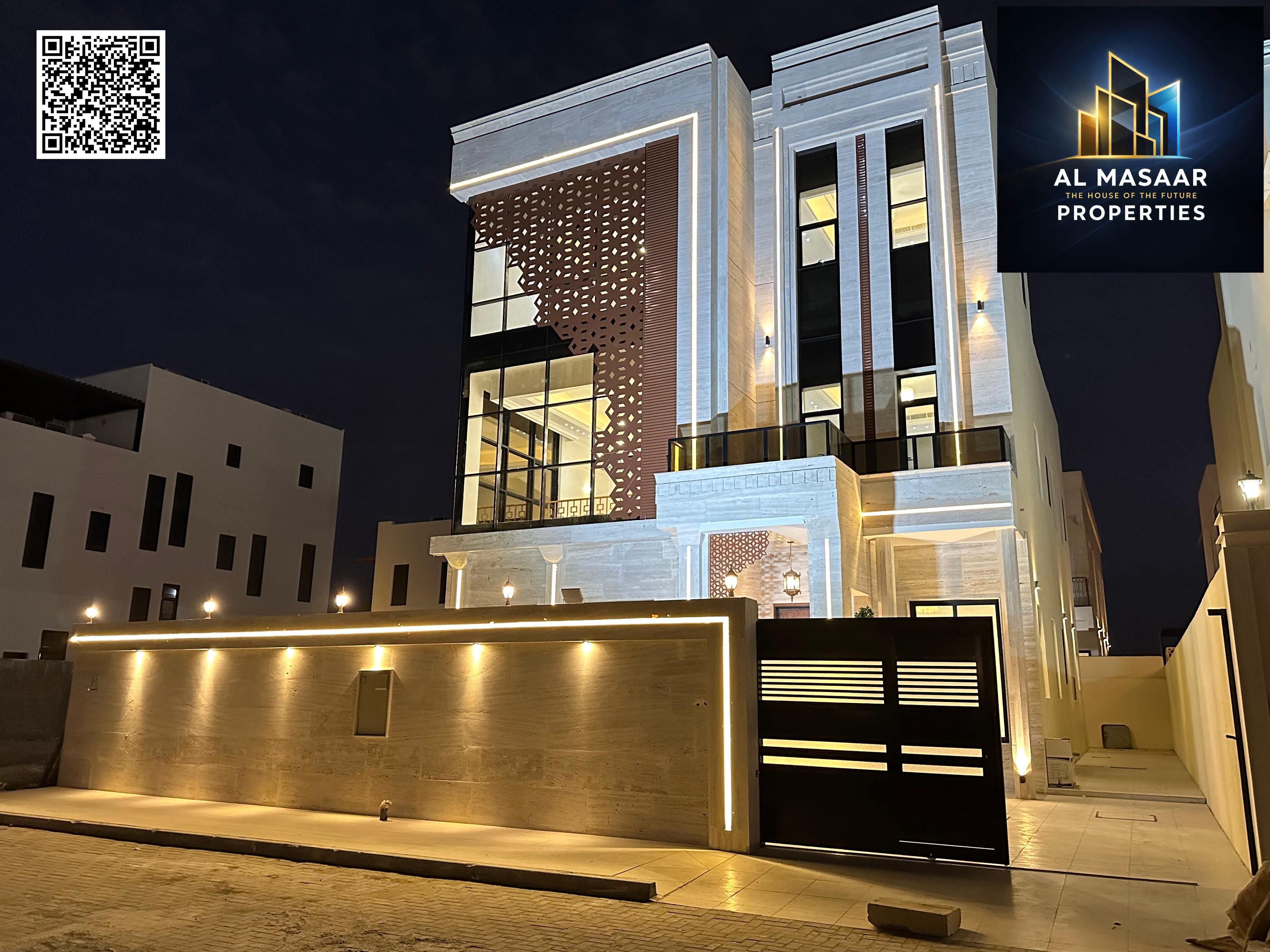 A luxurious villa with a distinctive swimming pool, at a great price.