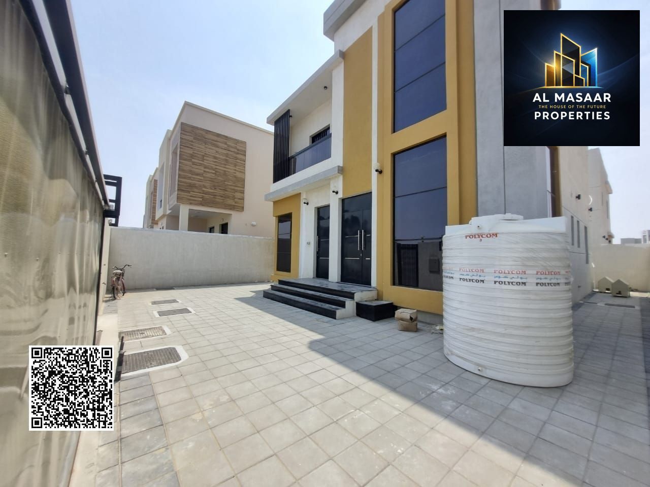 Villa with all registration and ownership fees included, on the main street, ready to move in, in one of the most prestigious areas of Ajman, freehold
