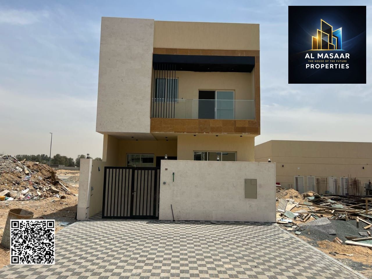 Luxury townhouse for sale in Al Zahia, Ajman. 5 master bedrooms, majlis and living room. Freehold ownership for all nationalities.
