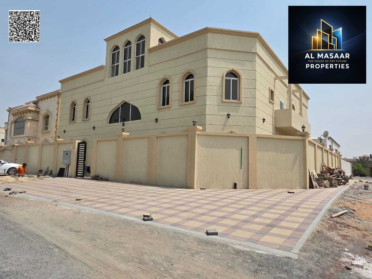 Corner unit in Al Muwaihat 3 – Ajman | Two floors and a roof | 11 master bedrooms | 5 living rooms | 4 kitchens. Price includes electricity and water.