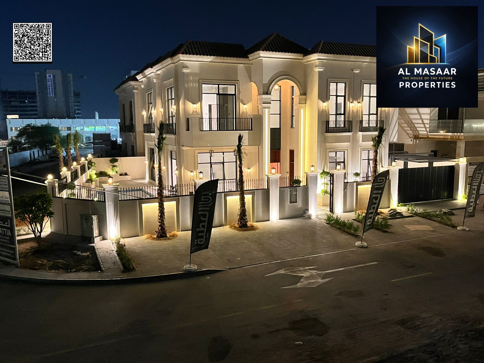 The best corner villa in Ajman, opposite Al Hamidiya Park and near the mosque, ready to move in with electricity, water and air conditioning.