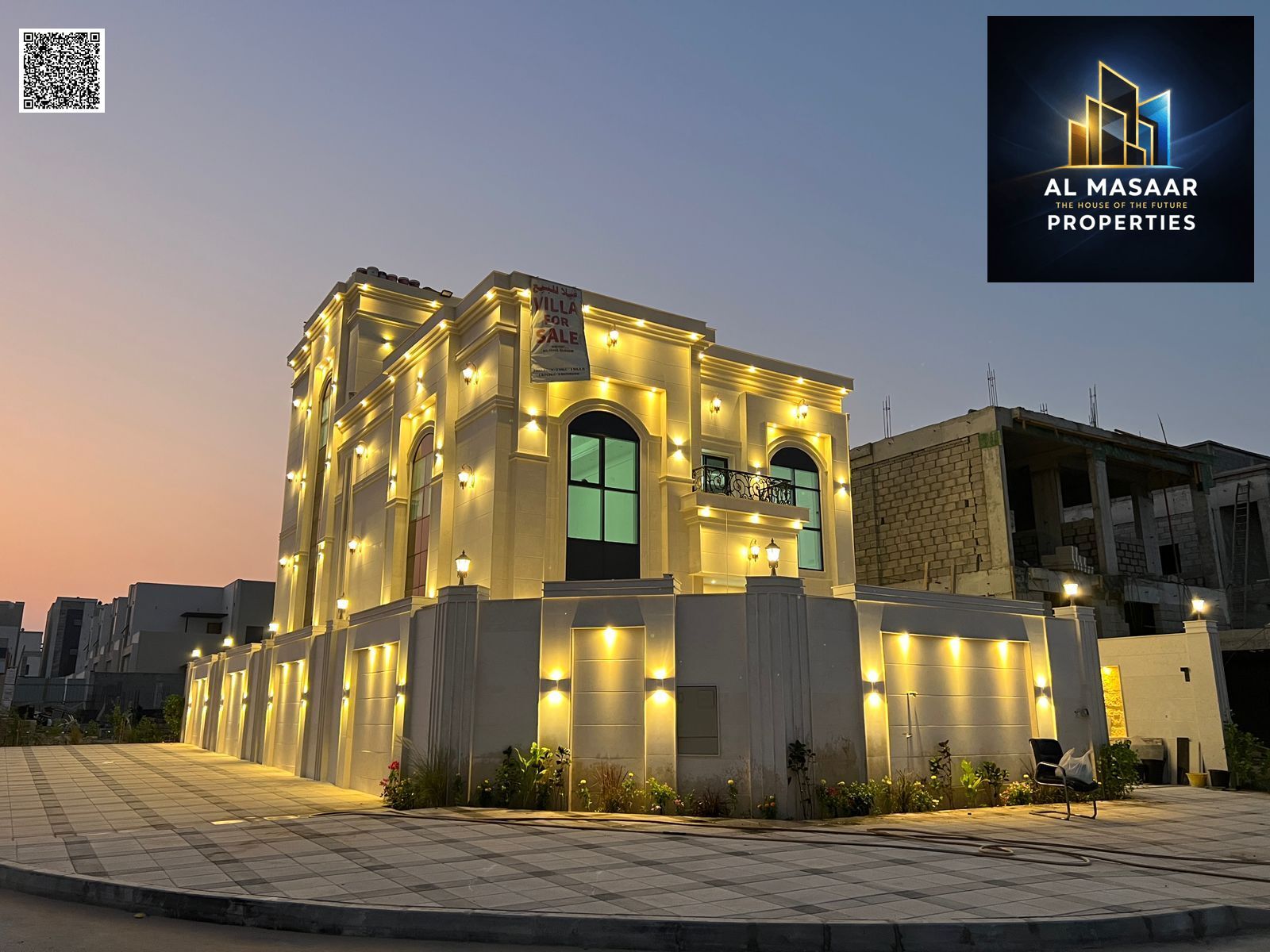 A villa, including registration fees, is for sale, ready to move in, close to all services, with luxurious designs and very spacious areas.