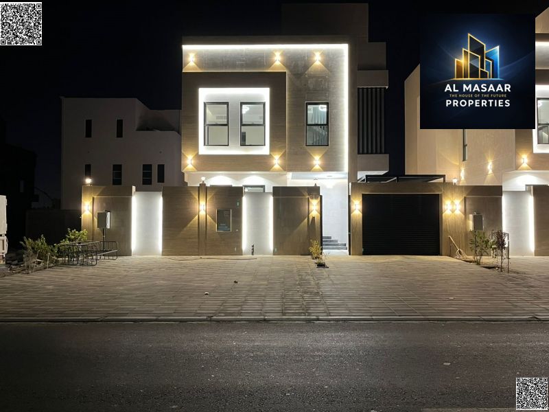 **Strategic location close to all services, including electricity, water, air conditioning, installed equipment, swimming pool, and spacious area. ** *