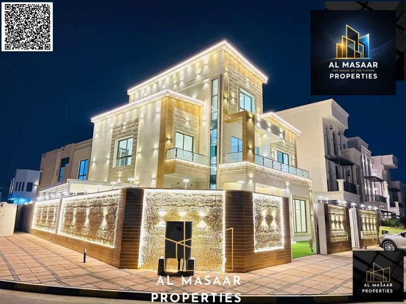 Luxury corner villa with 6 master bedrooms, a rooftop terrace, and a large garden. Suitable for residential or commercial use. Excellent location, dir