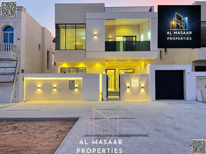 Ground floor, first floor, and roof villa with a 25-meter external setback, custom finishing, central air conditioning.