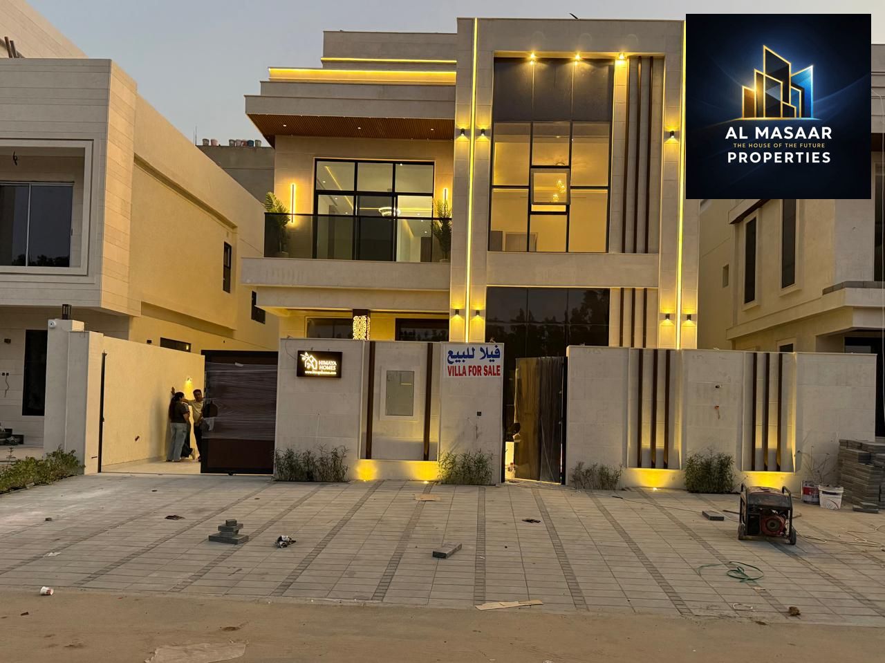 For Sale - Luxury Villa in Al Helio 2 - Ajman | Two Floors + Roof | 5 Master Bedrooms | Main Living Room and Majlis | Built-up Area 4,010 sq. ft | Pri