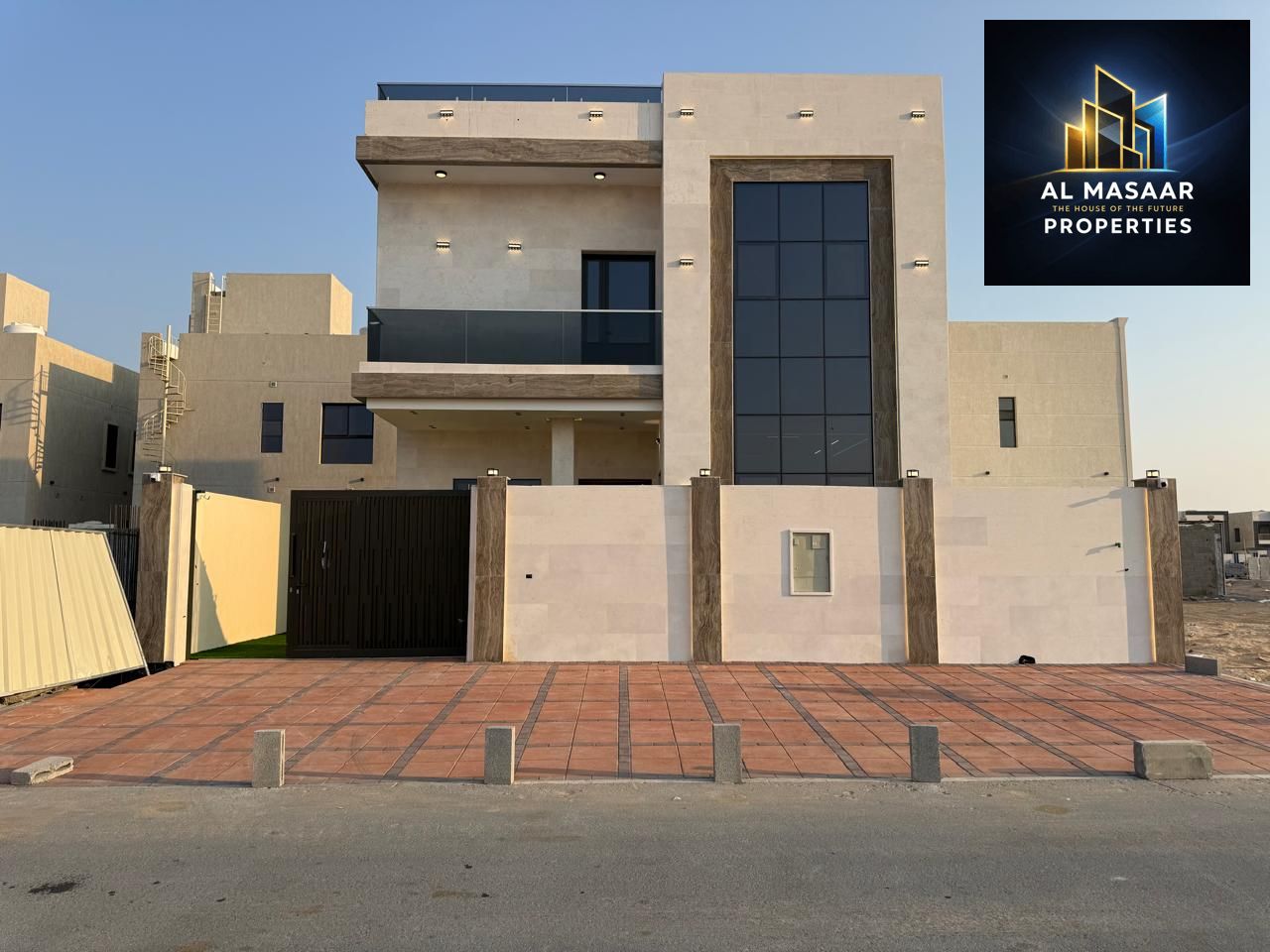 At a bargain price, a two-story villa with a roof near the mosque from the most luxurious villas in Ajman, designed like a palace with super deluxe fi