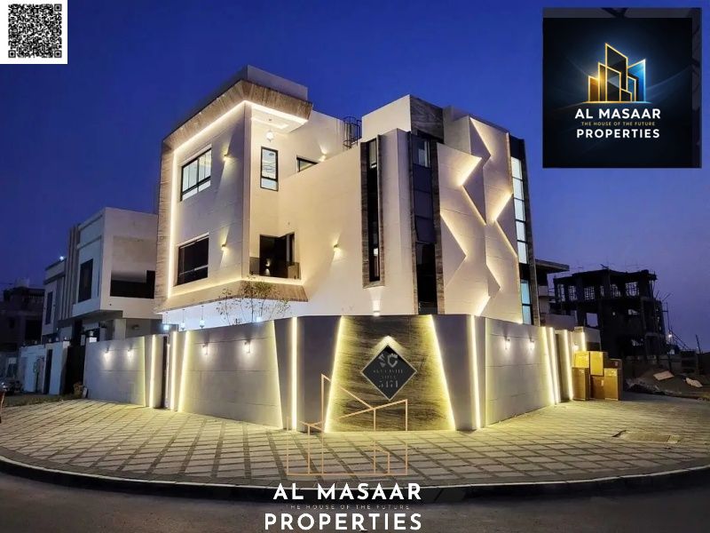 Luxury villa on the corner of two streets, 6 master bedrooms, a bathroom, and a swimming pool, at a price including air conditioning, and freehold for