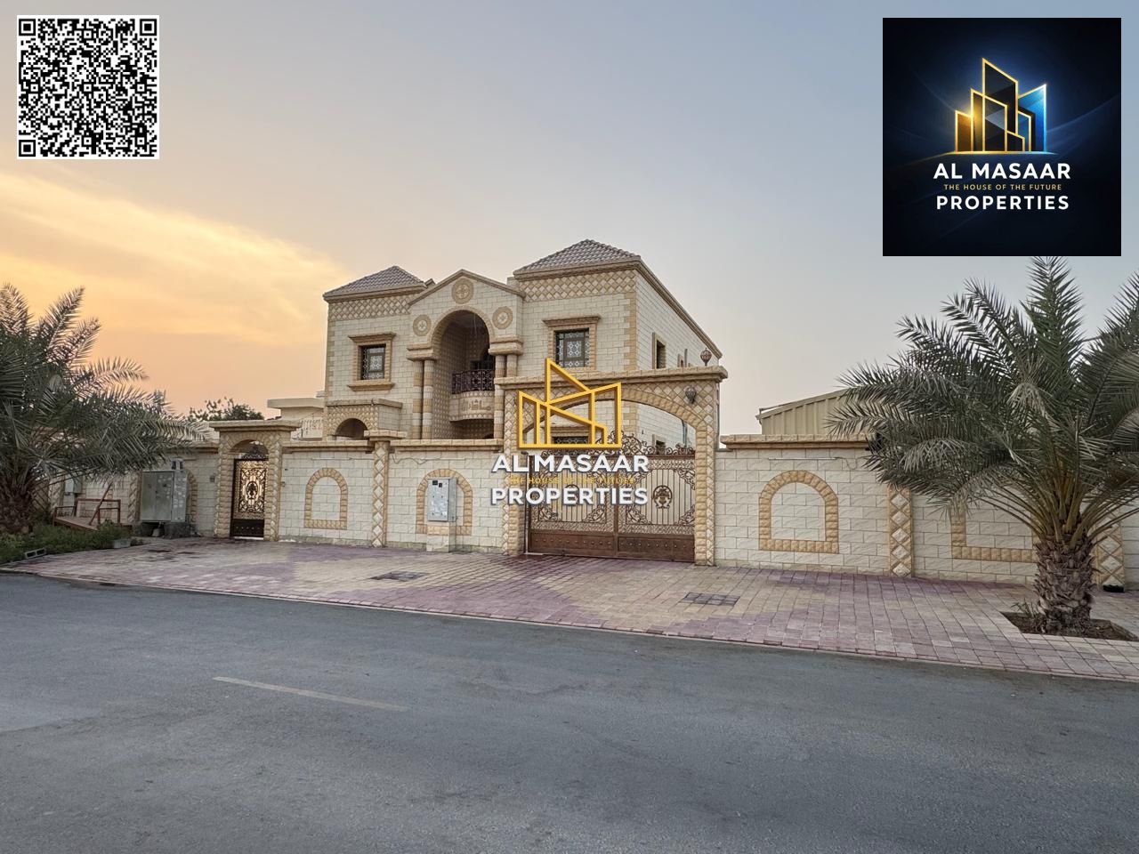 A spacious villa of 9000 sq ft in a prime location, including electricity, water, and air conditioning. Freehold ownership available to all nationalit